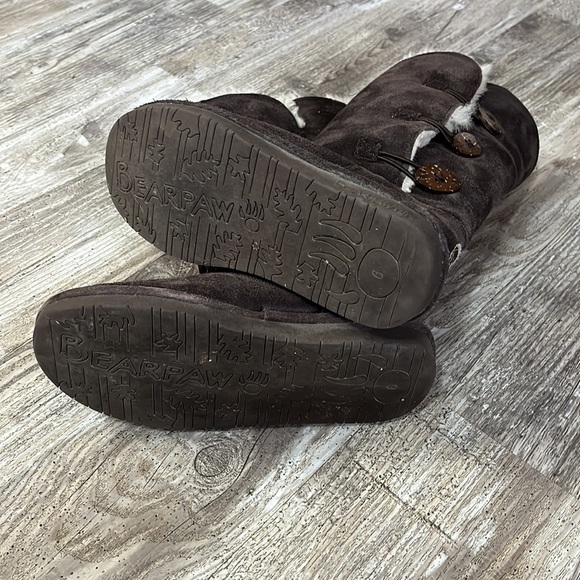 Bearpaw Lauren chocolate sheepskin button boots - Picture 14 of 16